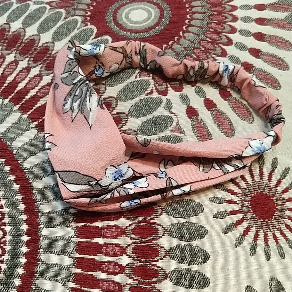 Boho twist headband!